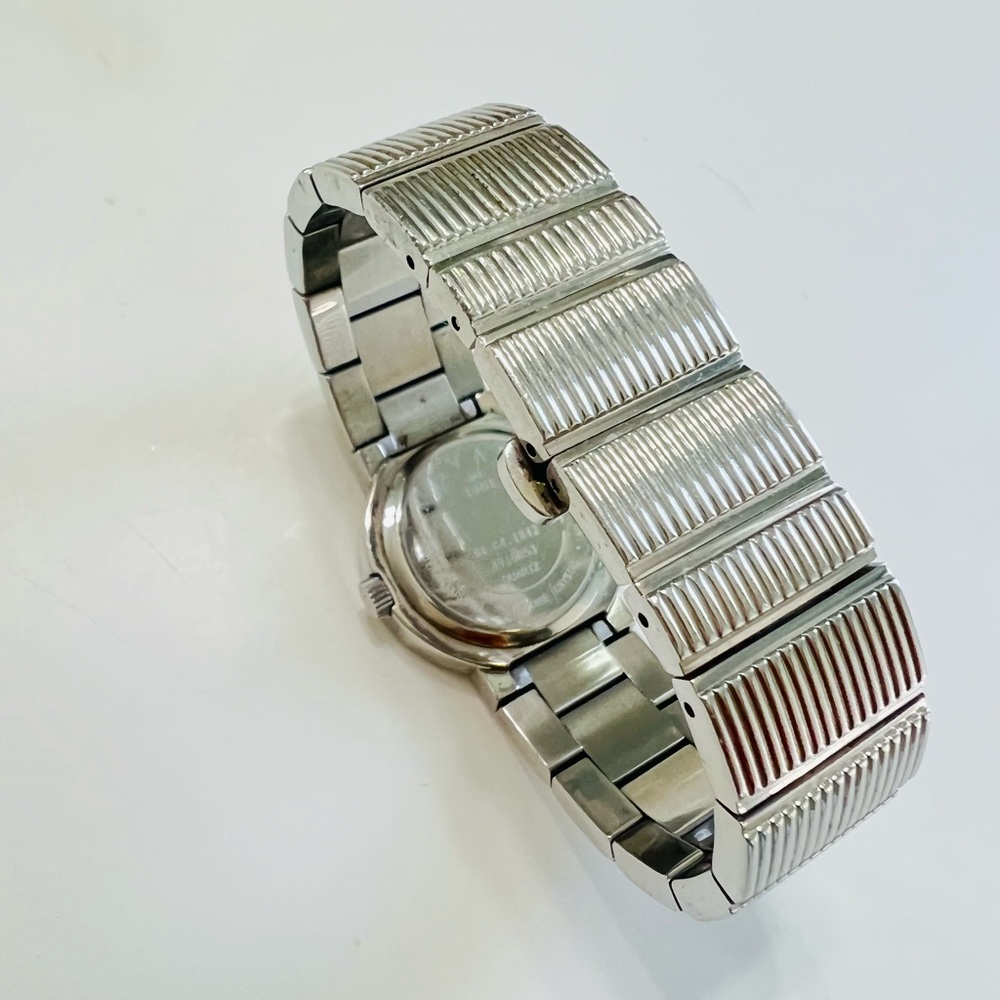 Movado Womens watch - Picture 4 of 7